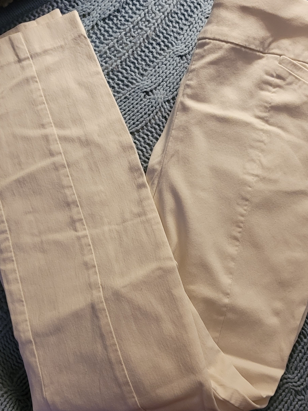 GU Chico's Women Fabulously Slimming White Straight Leg Ankle Pants Size 0